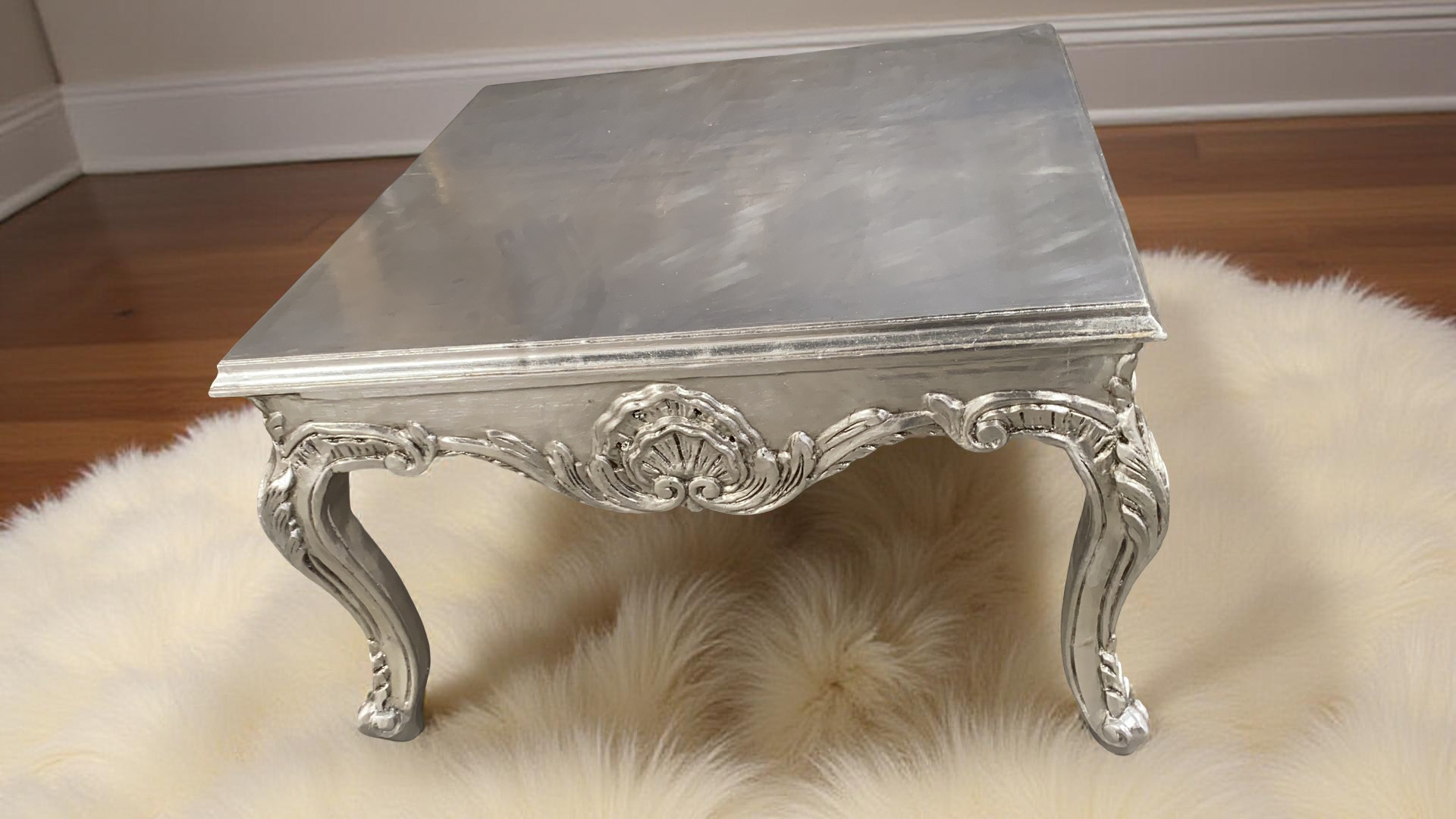 Mesa baja barroco 80×80 pan de plata