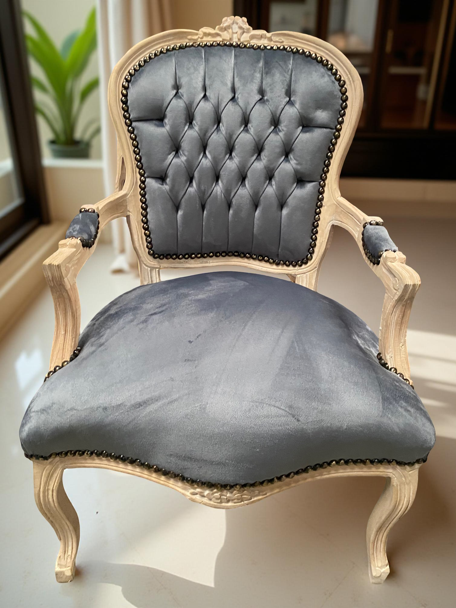 Sillón Luis XV white wash/gris